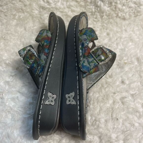 Alegria Valentina Manic Botanic Sandals with Arch support buckle EUR SZ39 - Picture 6 of 9